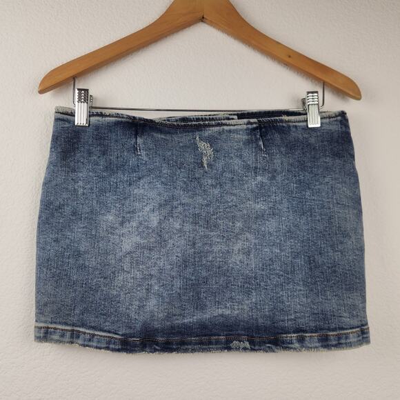 Retrofete Willa Low Rise Skirt in Light Rip Tide Blue Denim Size Small NWT - Picture 5 of 9
